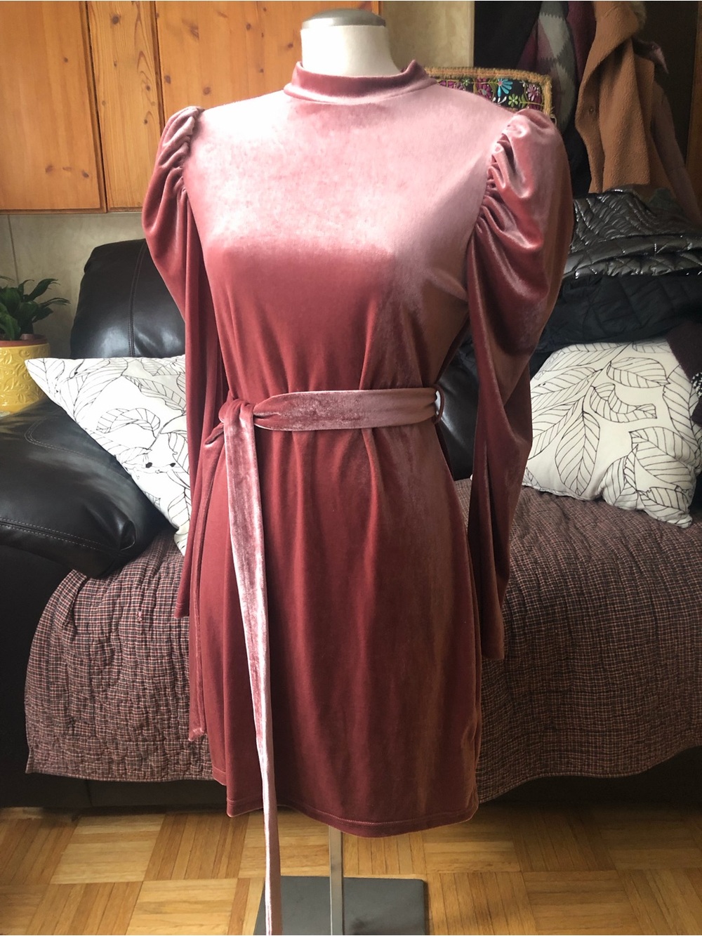 Romantic Soft Velvet Gigot Sleeve Belted Mini Bodycon Dress Dusty Rose